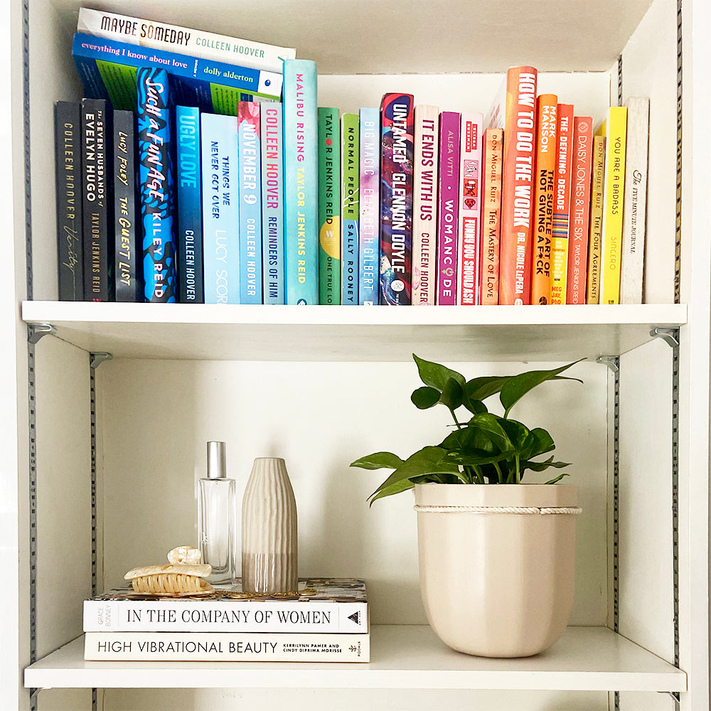 Loop Oat Hanging Planter