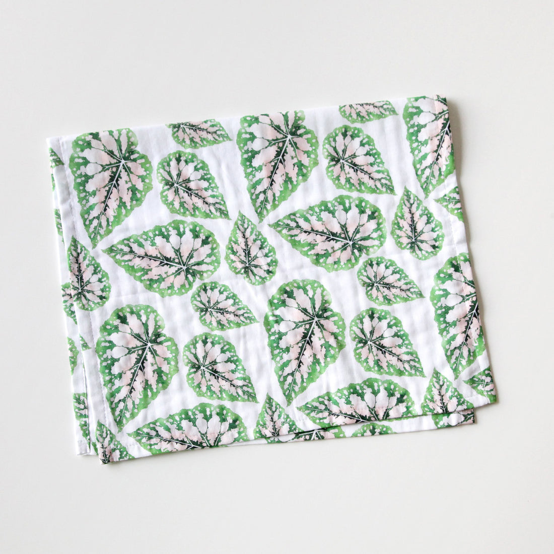 Living Pattern Burp Cloth Begonia & Fern 2PK